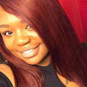 Meet your Posher, Briana